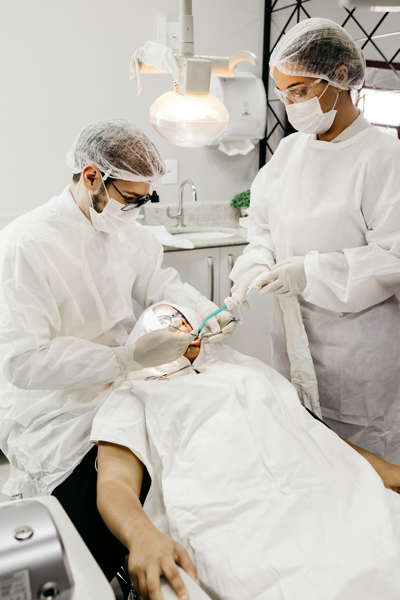 Advanced dental treatment room